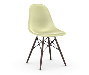 Eames DSW Fiberglass Chair, Parchment/Dark Maple